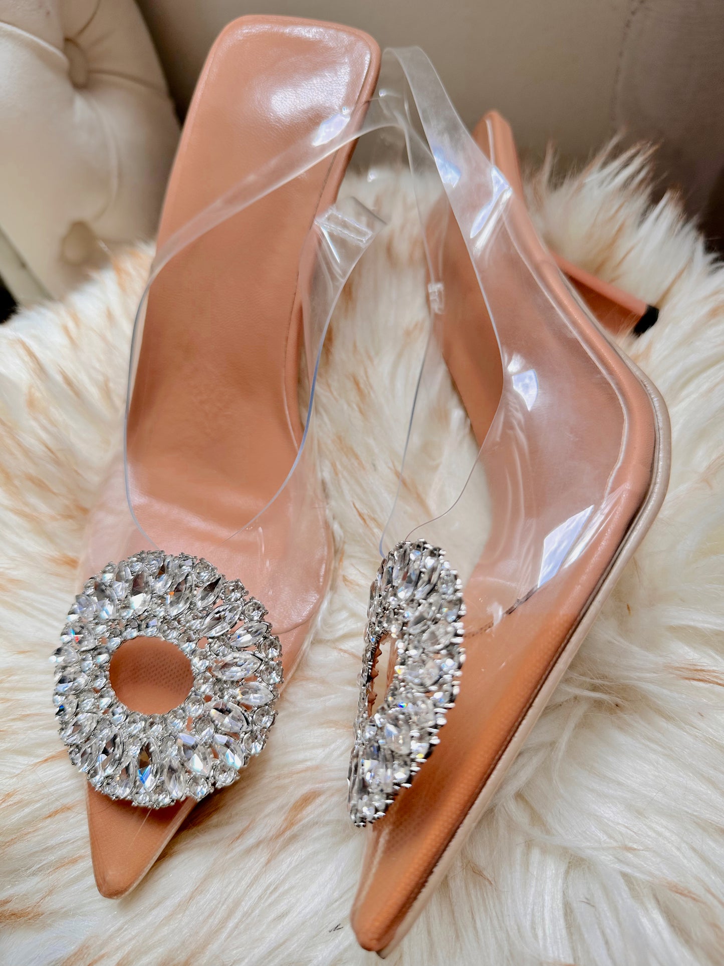 Diamonds detail heels