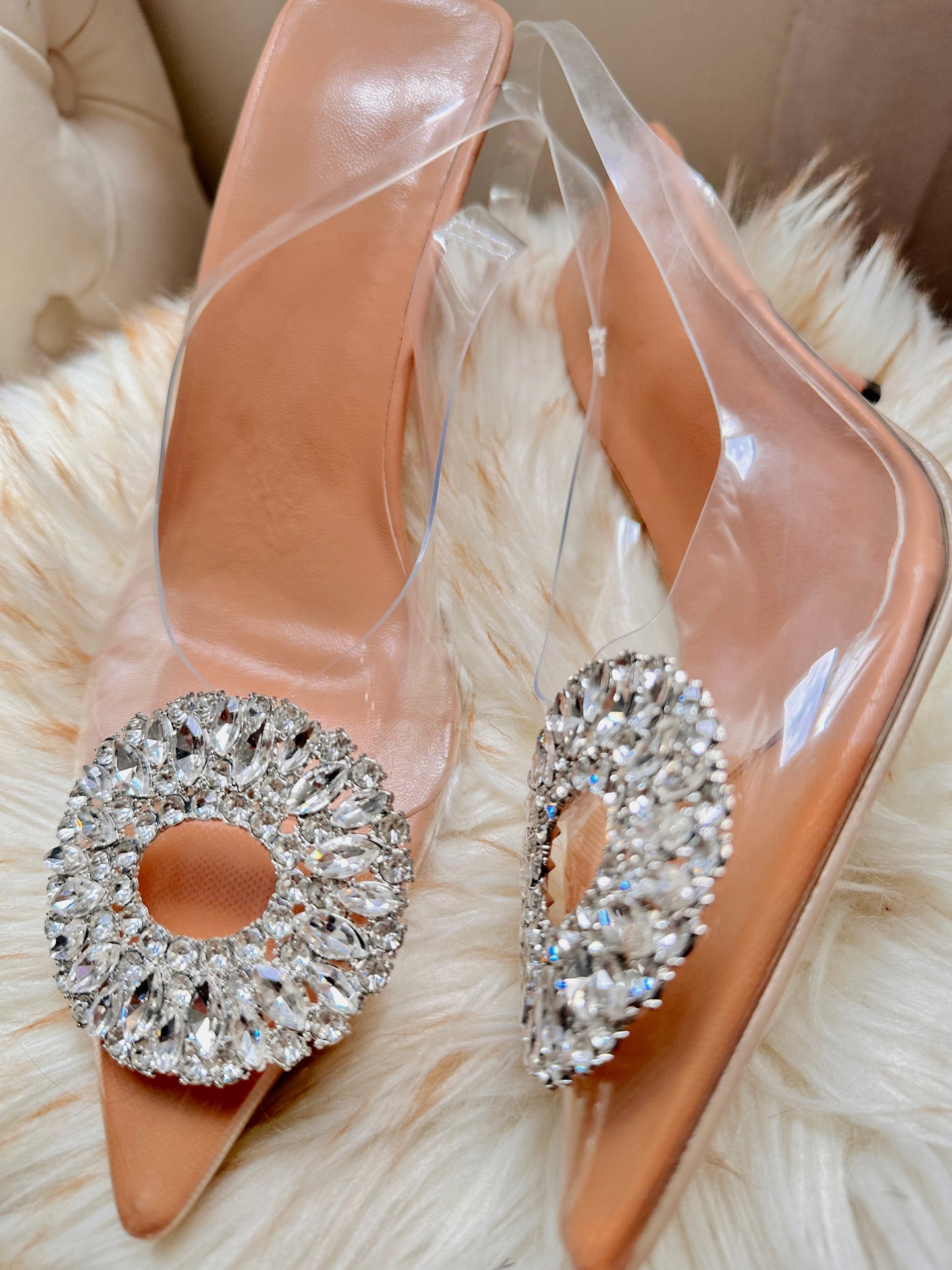 Diamonds detail heels